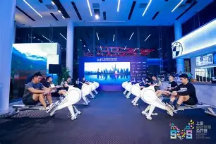 赛前突围战来临，上海海港围绕欧联官宣签约，管理层满意，临场指挥获称赞(2025赛季f1车手席位出炉)