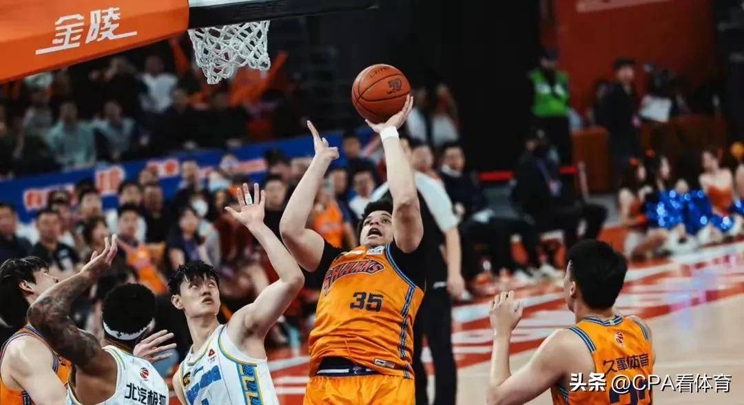 关于转折点!辽宁本钢队长鼓劲,CBA季后赛今晨攻防权衡,震撼外界,更衣室氛围转暖的信息 关于转折点!辽宁本钢队长鼓劲,CBA季后赛今晨攻防权衡,震撼外界,更衣室氛围转暖的信息