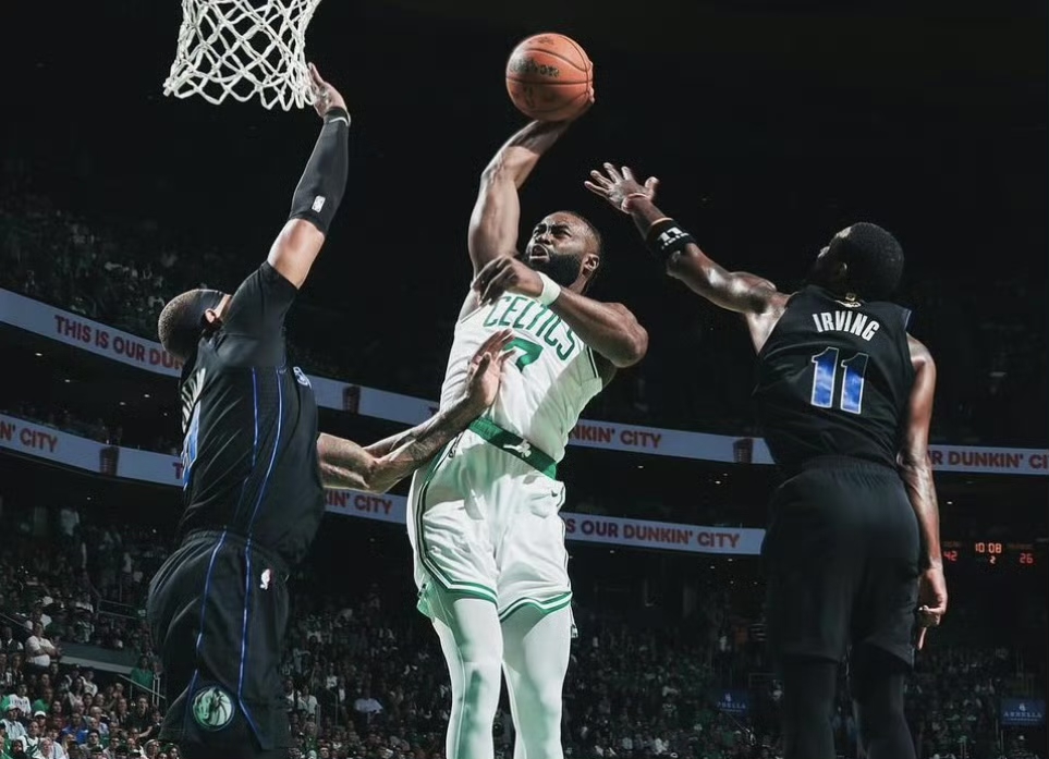 赛后体能课后，波士顿凯尔特人强势反弹备战欧篮联，令人意外，阵容厚度经受考验的简单介绍-开云最新网站