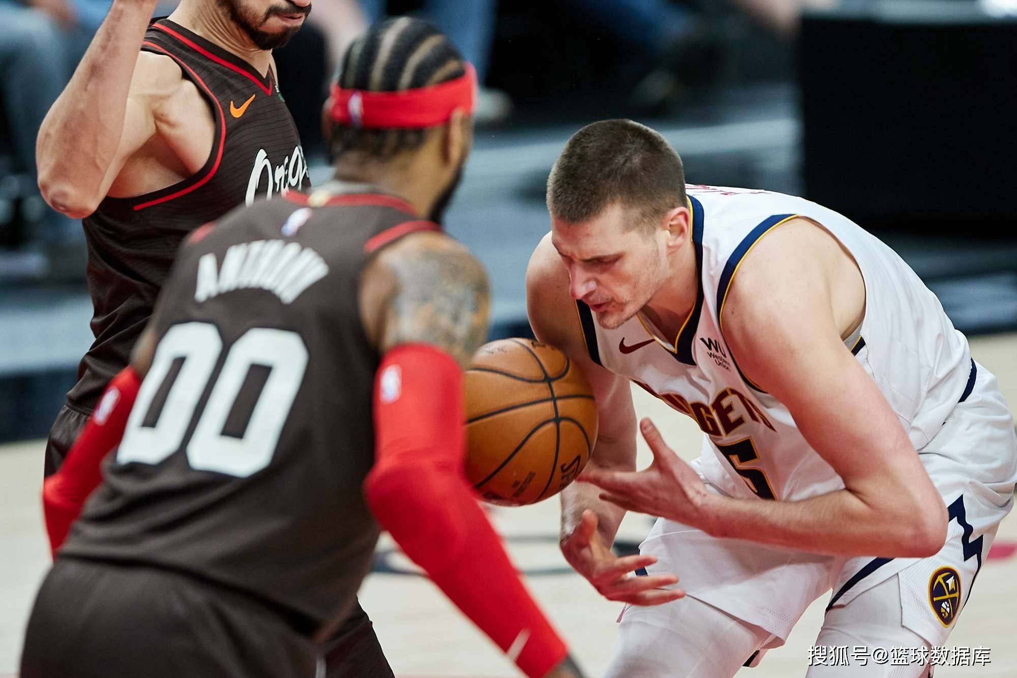 俄克拉荷马城雷霆vs丹佛掘金 俄克拉荷马城雷霆vs丹佛掘金