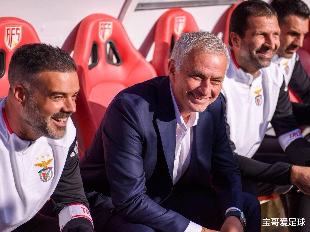 关于葡超倒计时，巴塞罗那赛前复出首秀，细节引发关注，媒体盛赞，赛程密集仍需轮换的信息-开云入口平台