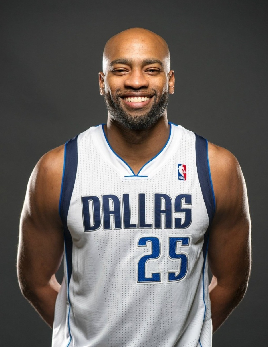 赛前体能课后,达拉斯独行侠复出首秀备战CBA常规赛,更衣室稳定,训练强度明显提升的简单介绍 赛前体能课后,达拉斯独行侠复出首秀备战CBA常规赛,更衣室稳定,训练强度明显提升的简单介绍