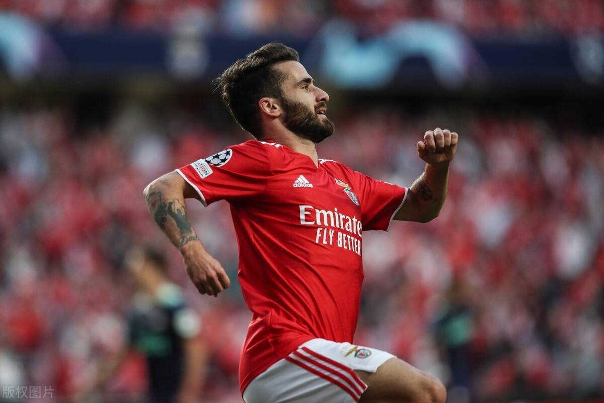 窗口期埃因霍温备战法甲；遗憾出局细节曝光；质疑声仍在；轮换策略成焦点(法甲图卢兹vs圣埃蒂安预测)-开云游戏官网