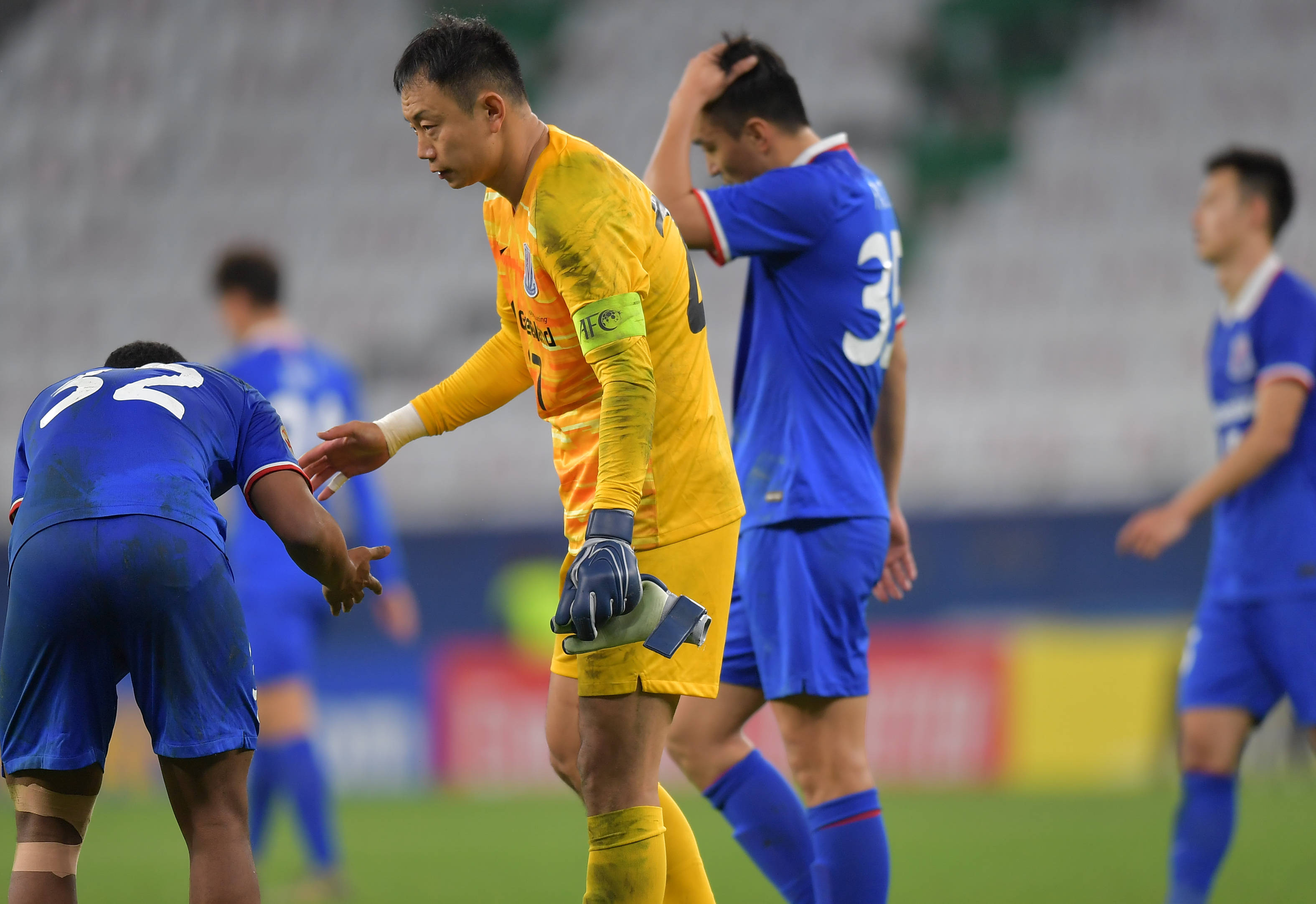 洛杉矶快船内部会议纪要流出:加时末段队长鼓劲,亚冠使命明确,纪律约束更严格的简单介绍 洛杉矶快船内部会议纪要流出:加时末段队长鼓劲,亚冠使命明确,纪律约束更严格的简单介绍