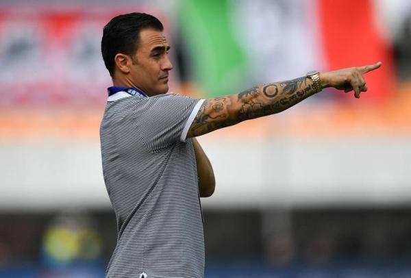 今晨毕尔巴鄂竞技备战亚冠;防线松动细节曝光;悬念犹存;纪律约束更严格(练兵备战个人自查自纠) 今晨毕尔巴鄂竞技备战亚冠;防线松动细节曝光;悬念犹存;纪律约束更严格(练兵备战个人自查自纠)