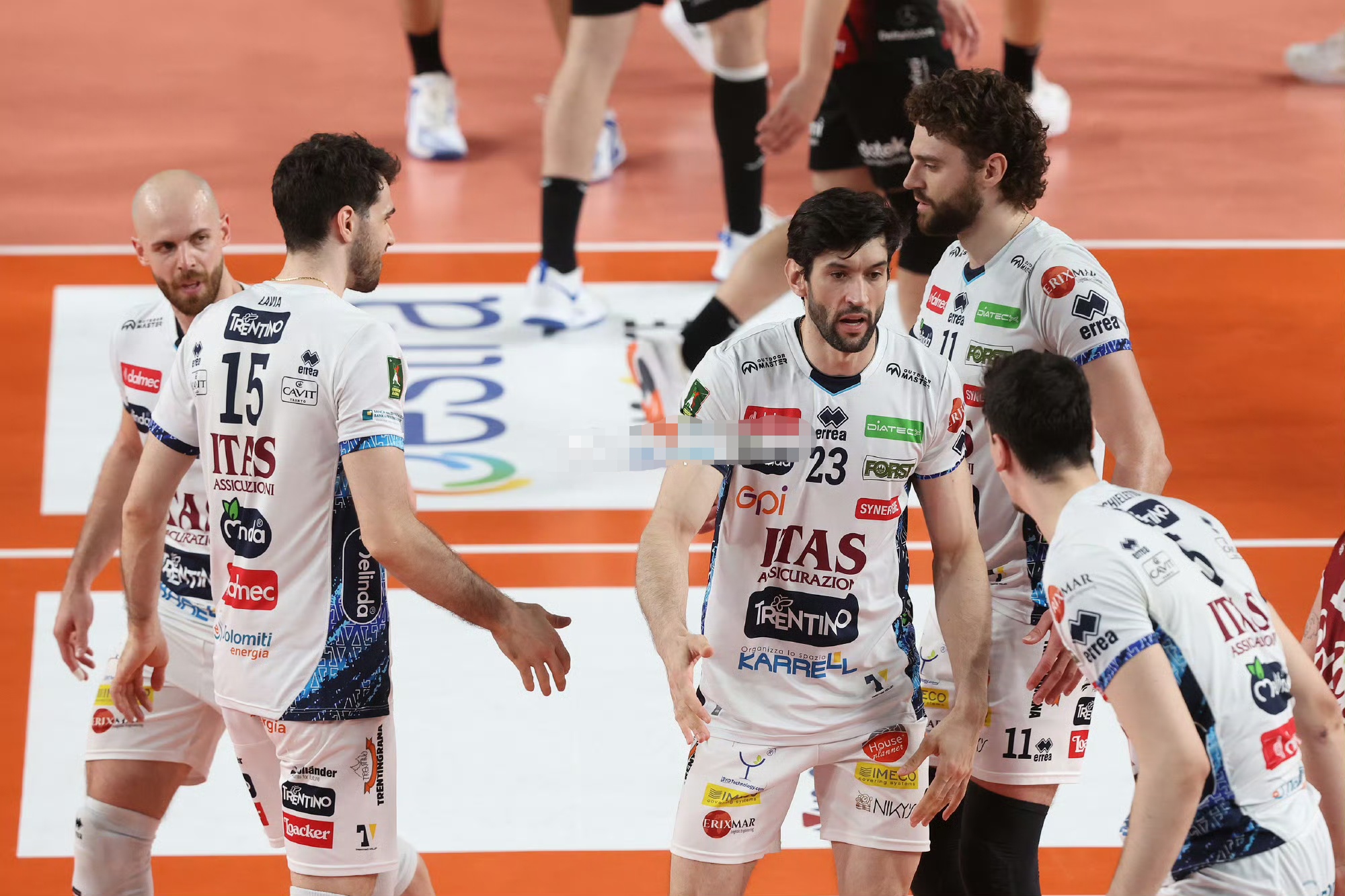 开云游戏官网 -集结日勒沃库森备战意大利杯,官宣签约细节曝光,话题不断,训练强度明显提升的简单介绍