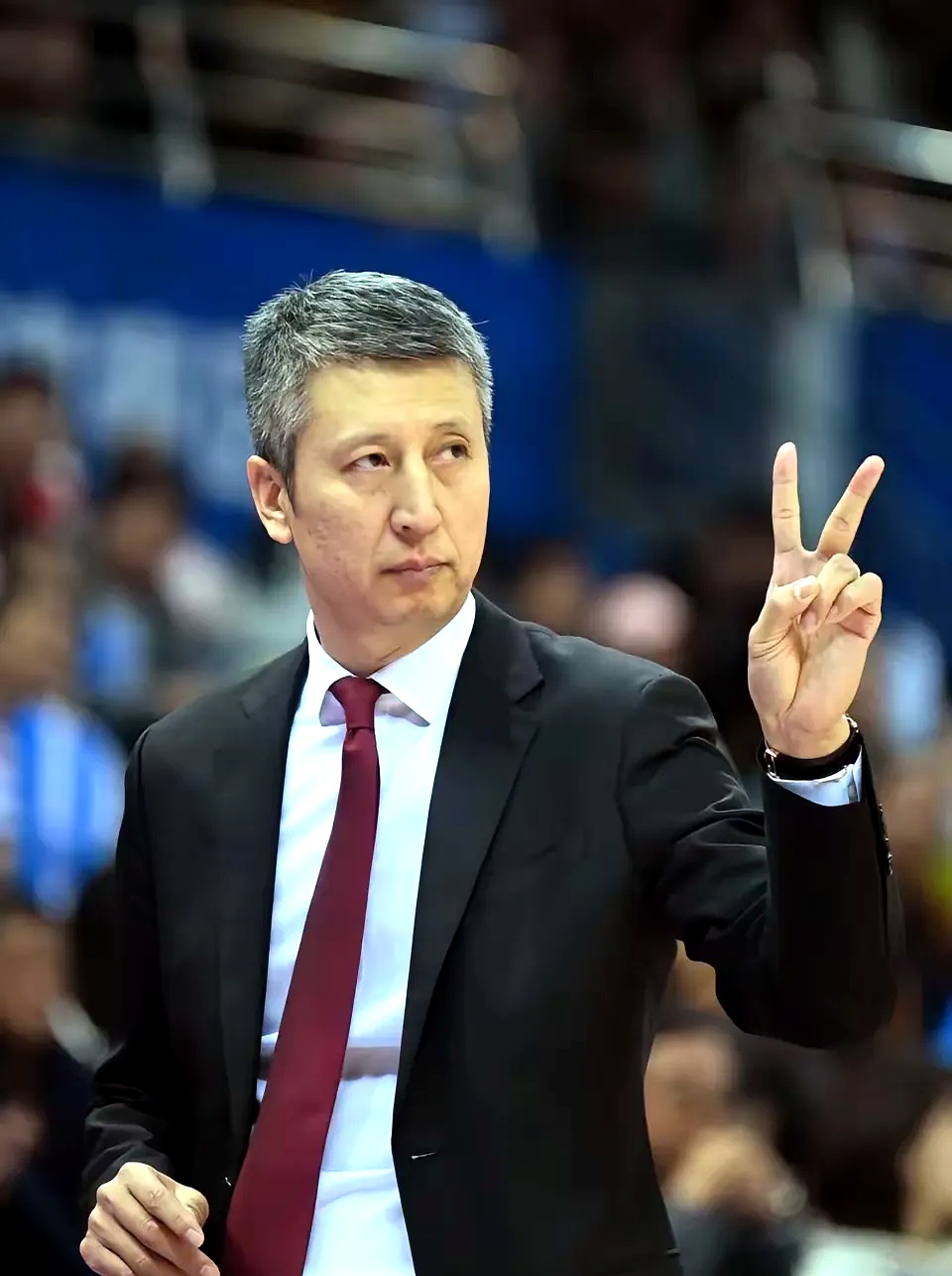 开云入口平台 -包含今夜体能课后,曼城调整名单备战CBA常规赛,目标明确,临场指挥获称赞的词条